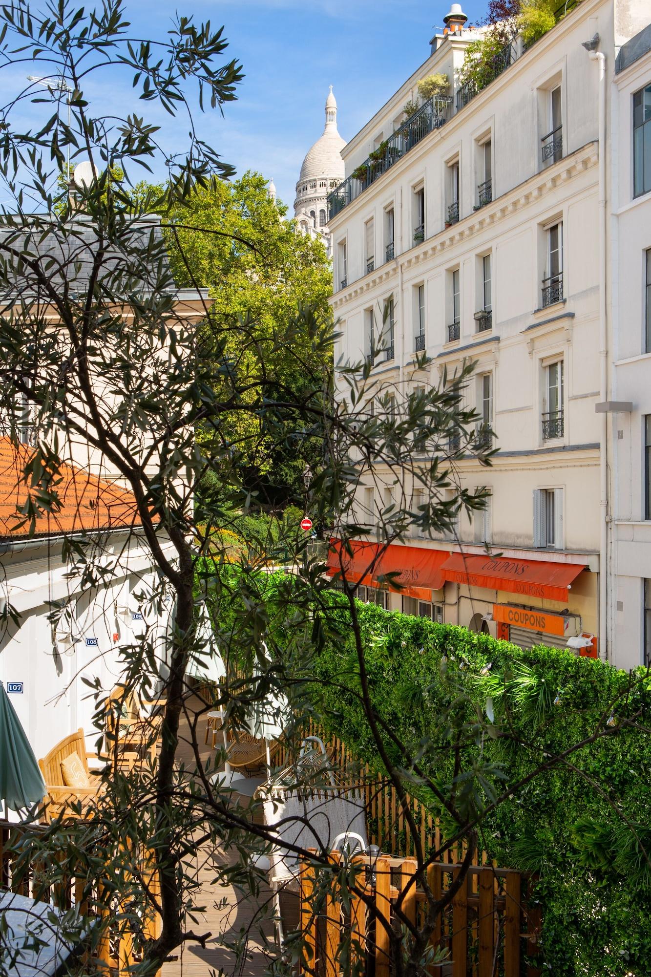 Le Village Montmartre By Hiphophostels Paris Eksteriør billede